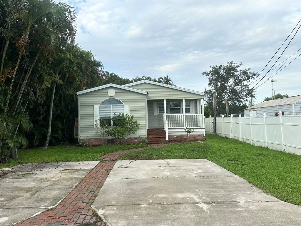 1613 Woodlawn Avenue Punta Gorda FL 33950 C7514132 image1