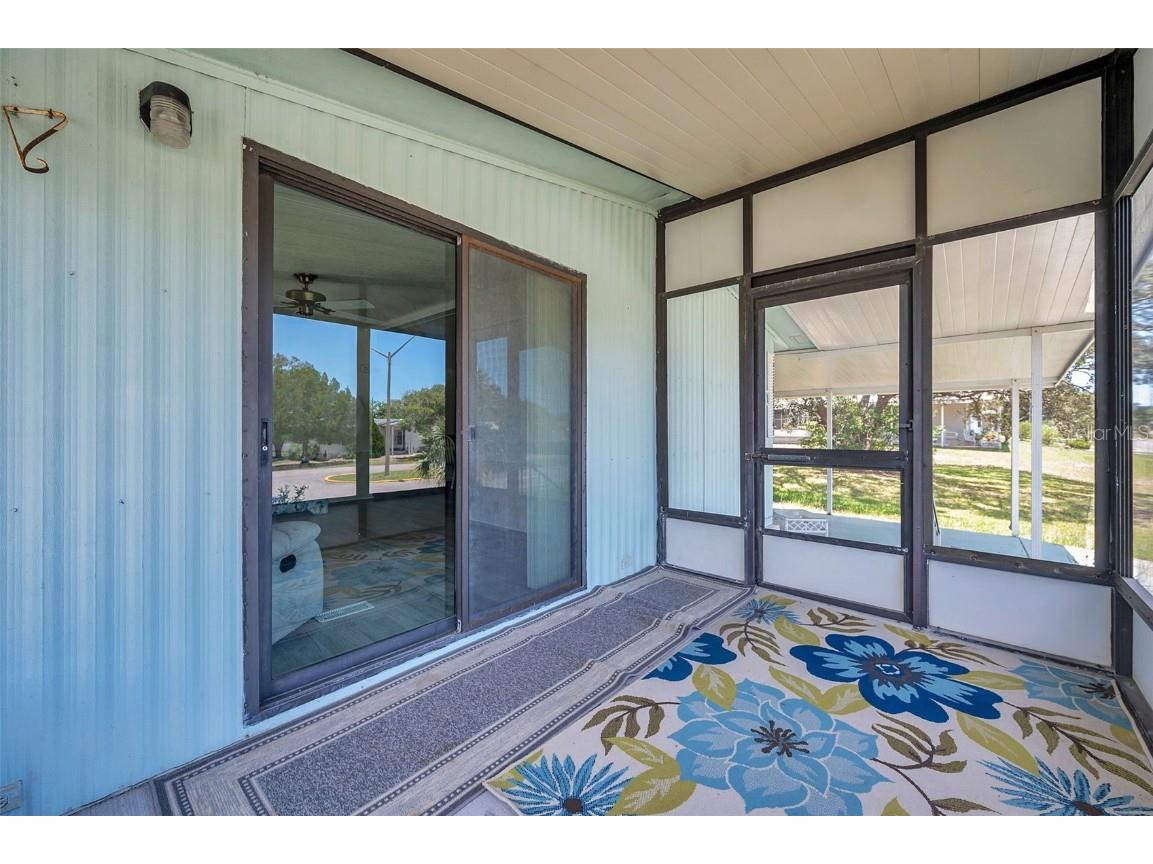 16131 Brookridge Boulevard Brooksville FL 34613 W7877348 image10