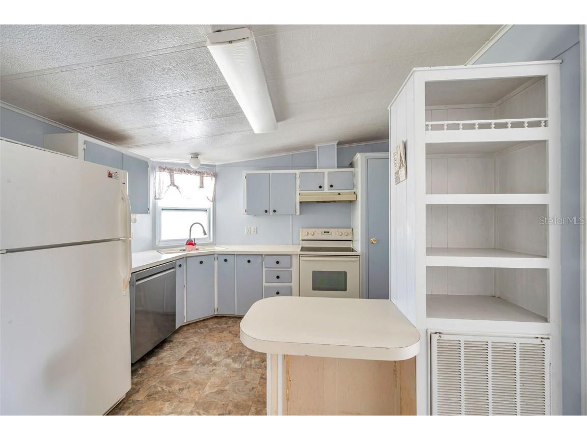 16131 Brookridge Boulevard Brooksville FL 34613 W7877348 image25