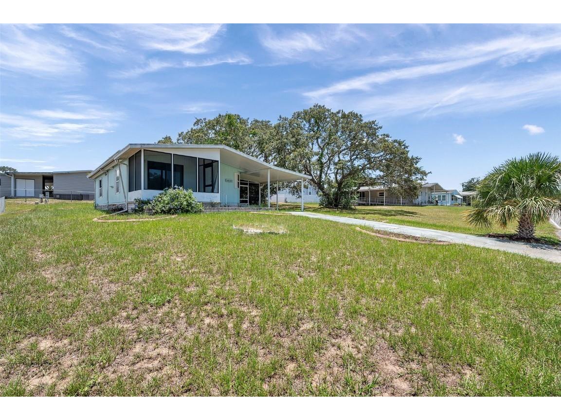 16131 Brookridge Boulevard Brooksville FL 34613 W7877348 image3