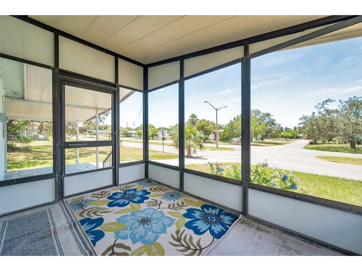 16131 Brookridge Boulevard Brooksville FL 34613 W7877348 image9