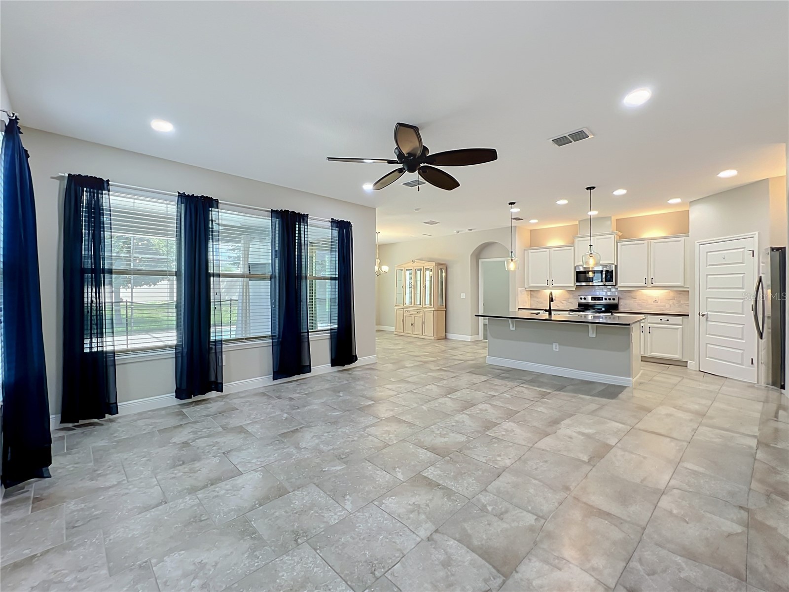 16131 Hampton Crossing Drive Winter Garden FL 34787 O6417701 image2