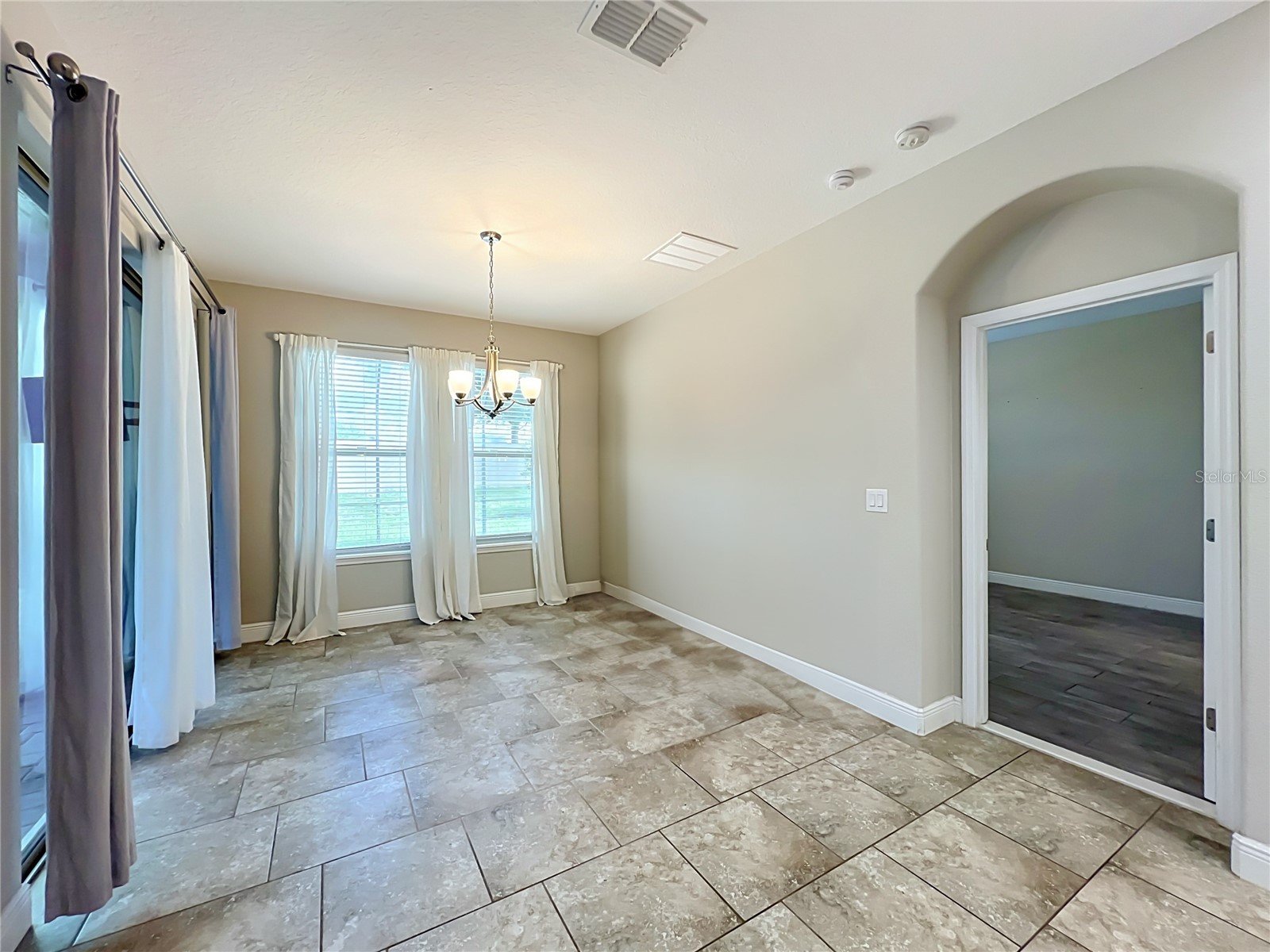 16131 Hampton Crossing Drive Winter Garden FL 34787 O6417701 image23