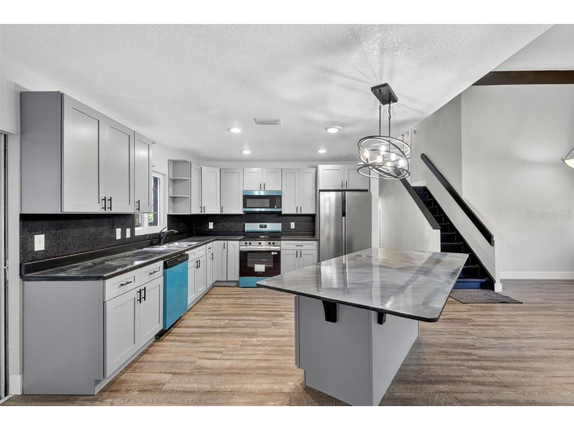 16133 Ravendale Drive Tampa FL 33618 TB8399976 image16