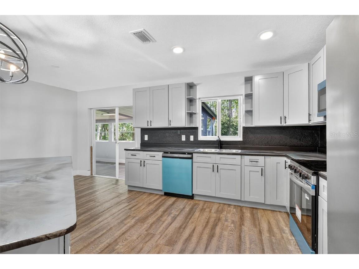 16133 Ravendale Drive Tampa FL 33618 TB8399976 image17