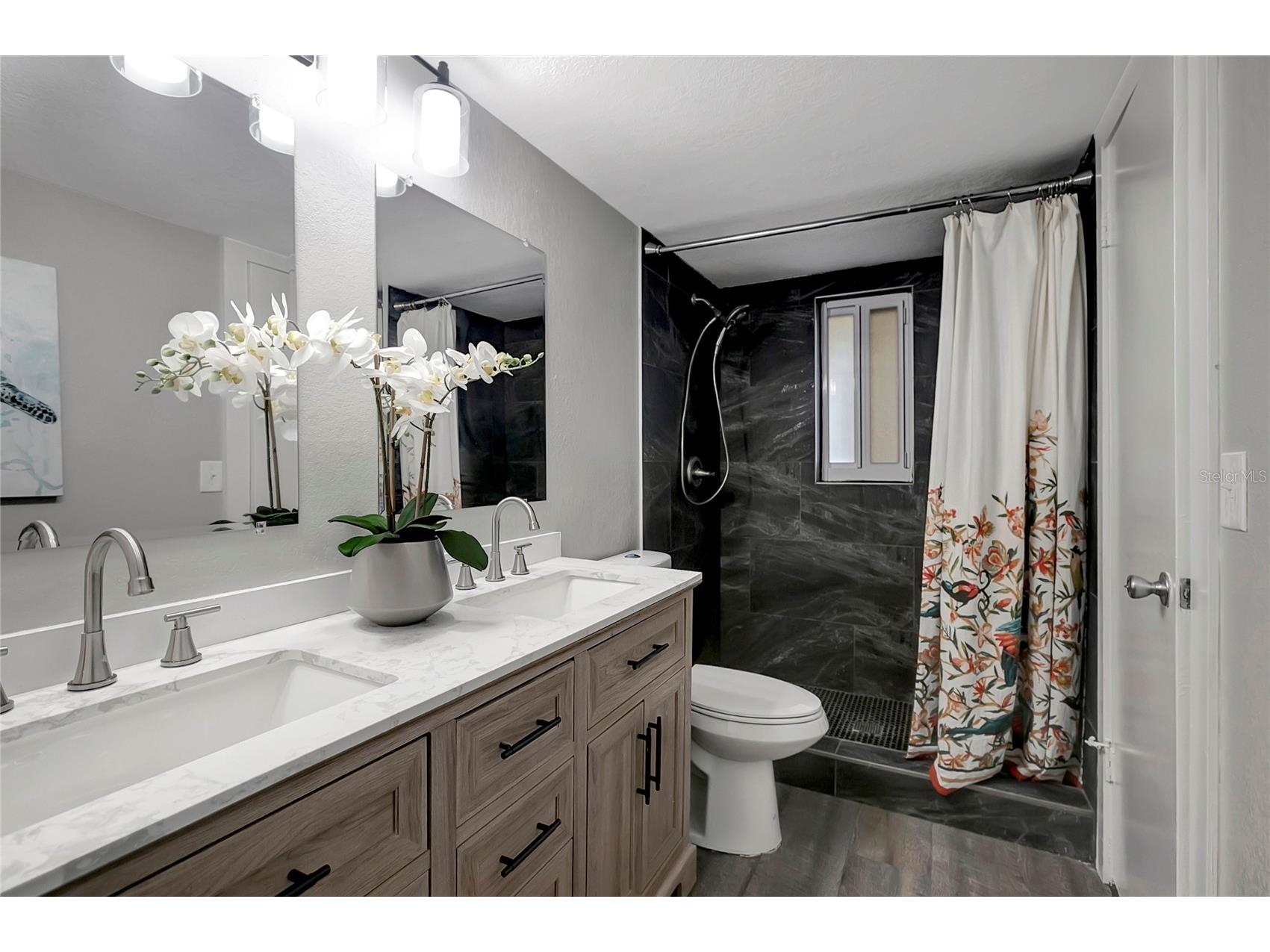 16133 Ravendale Drive Tampa FL 33618 TB8492904 image28