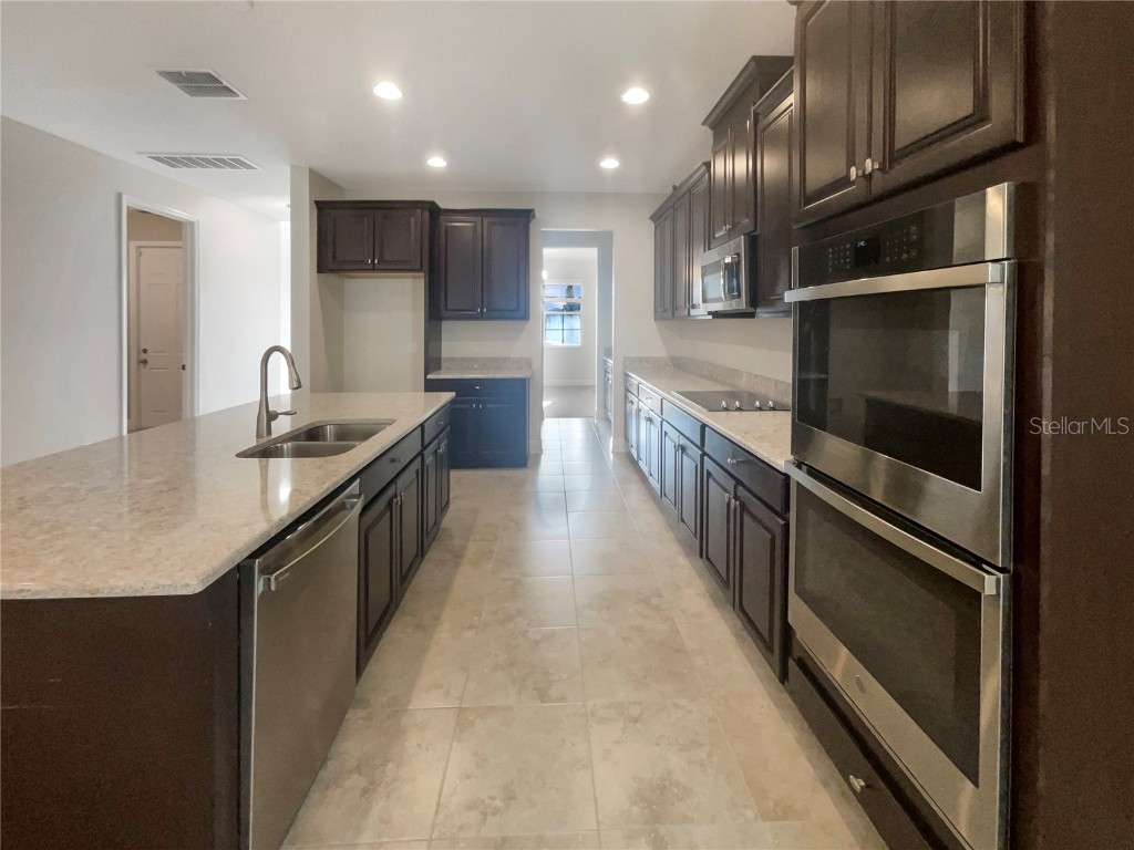 16136 Monterey Greens Circle Tampa FL 33647 O6364096 image2