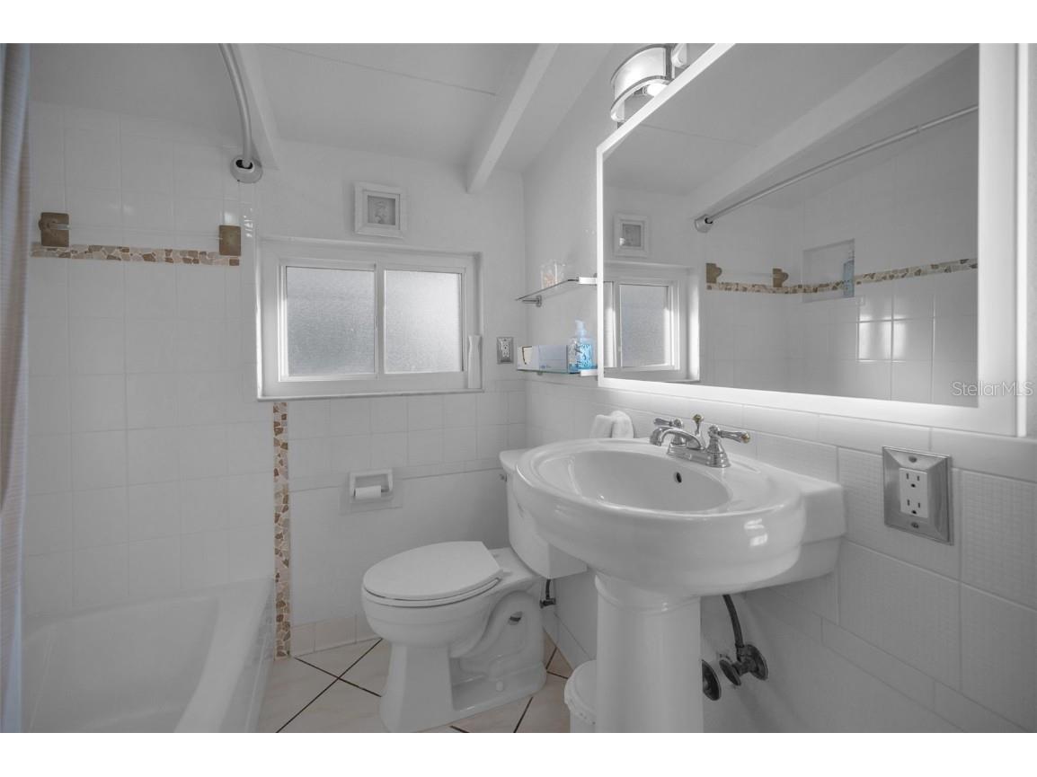 16137 4th Street E Redington Beach FL 33708 TB8405434 image17