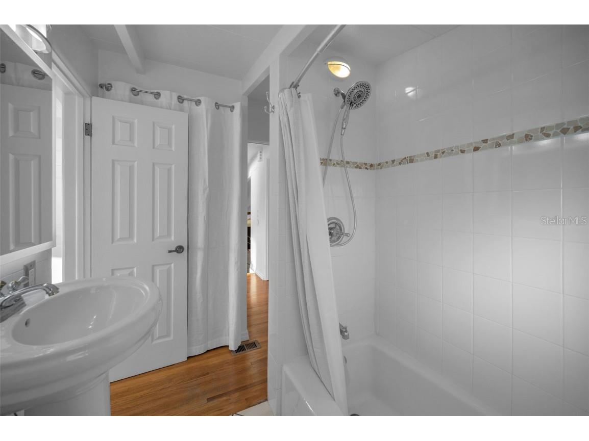 16137 4th Street E Redington Beach FL 33708 TB8405434 image18