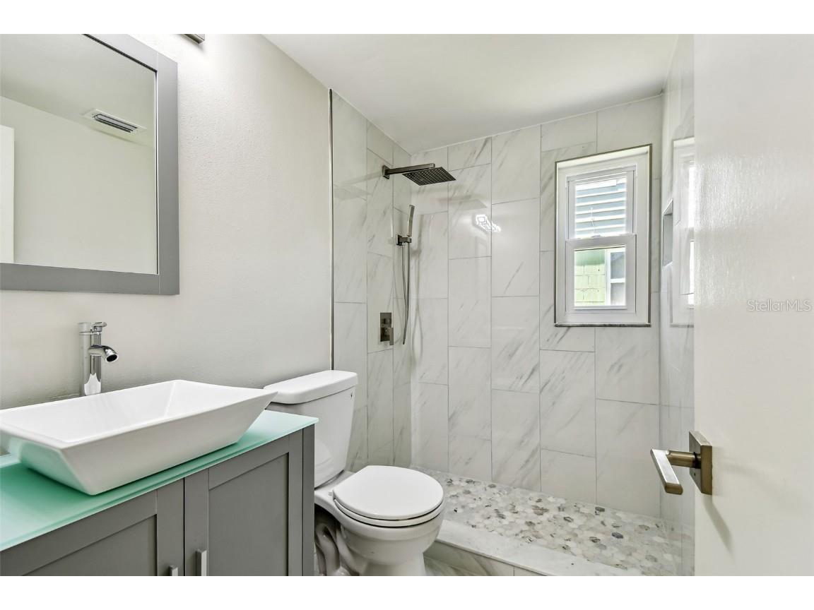 16138 Manorwood Circle Tampa FL 33624 TB8399177 image21