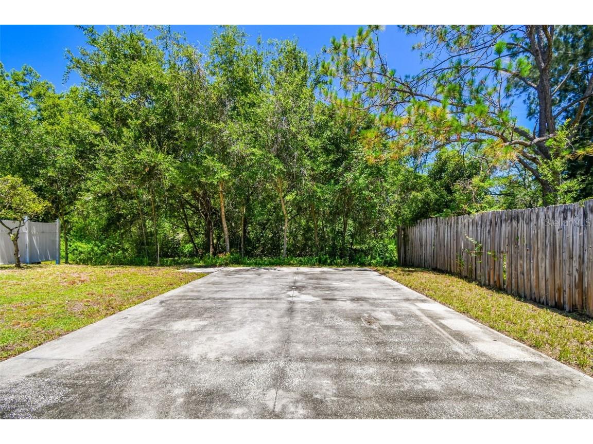 16138 Manorwood Circle Tampa FL 33624 TB8399177 image30