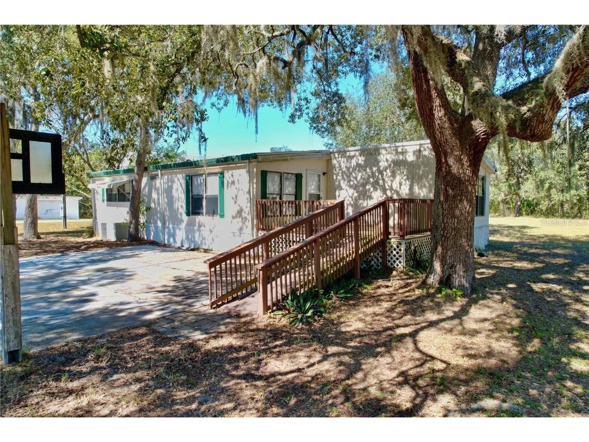 16139 Memory Lane Spring Hill FL 34610 W7859430 image1