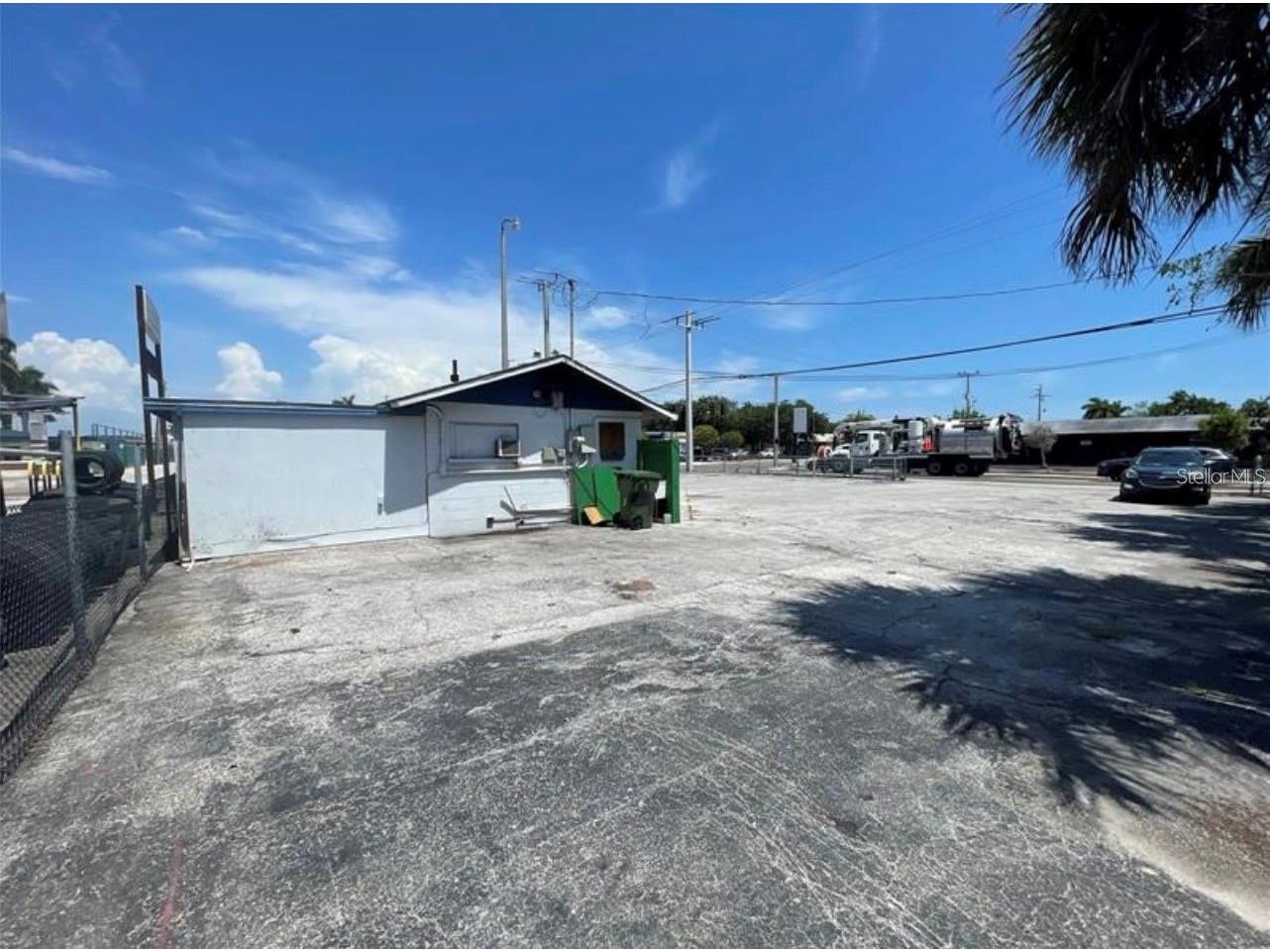 1614 9th Street W Bradenton FL 34205 A4698974 image8