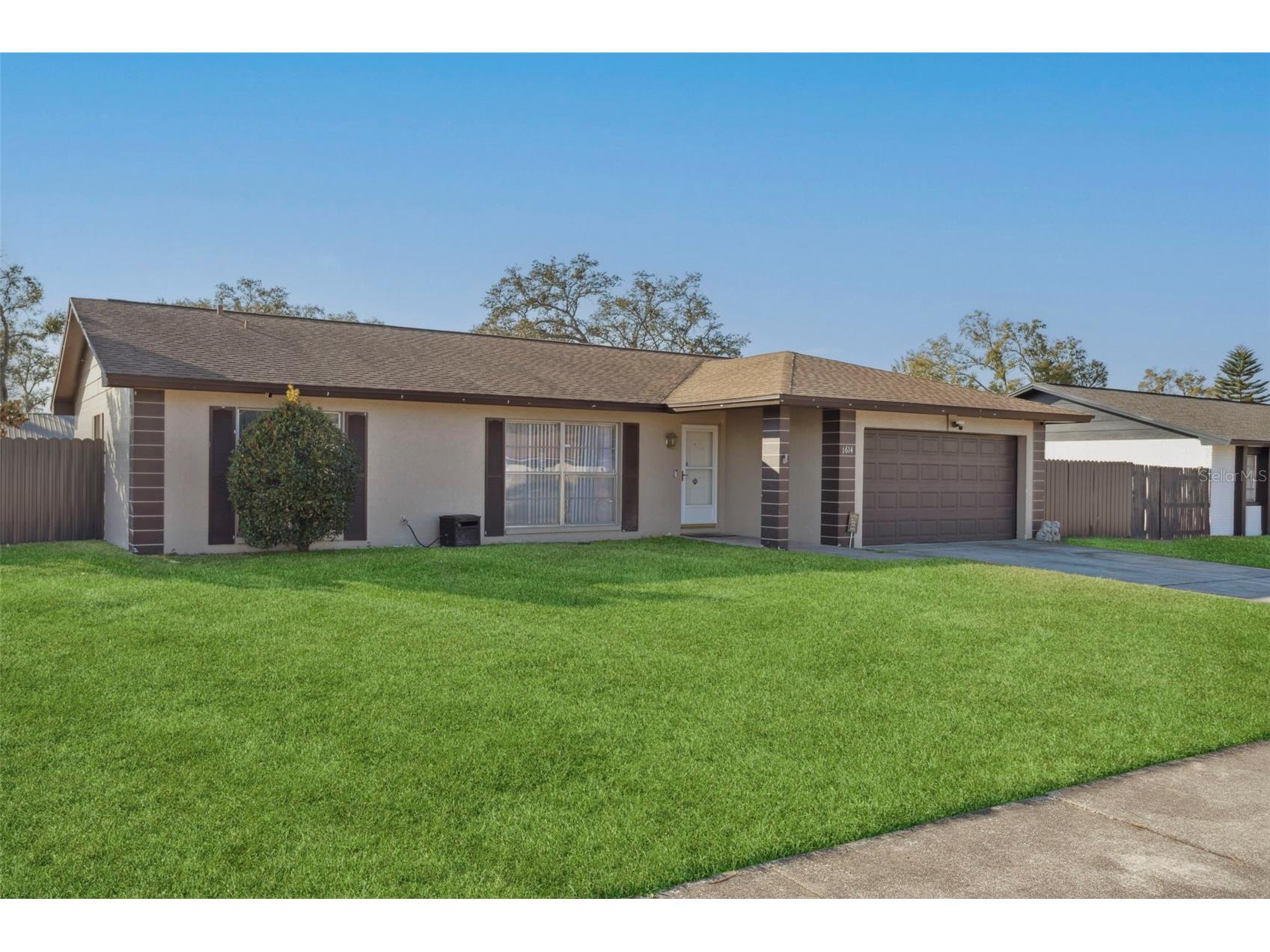 1614 Berkshire Drive Brandon FL 33511 TB8477750 image1