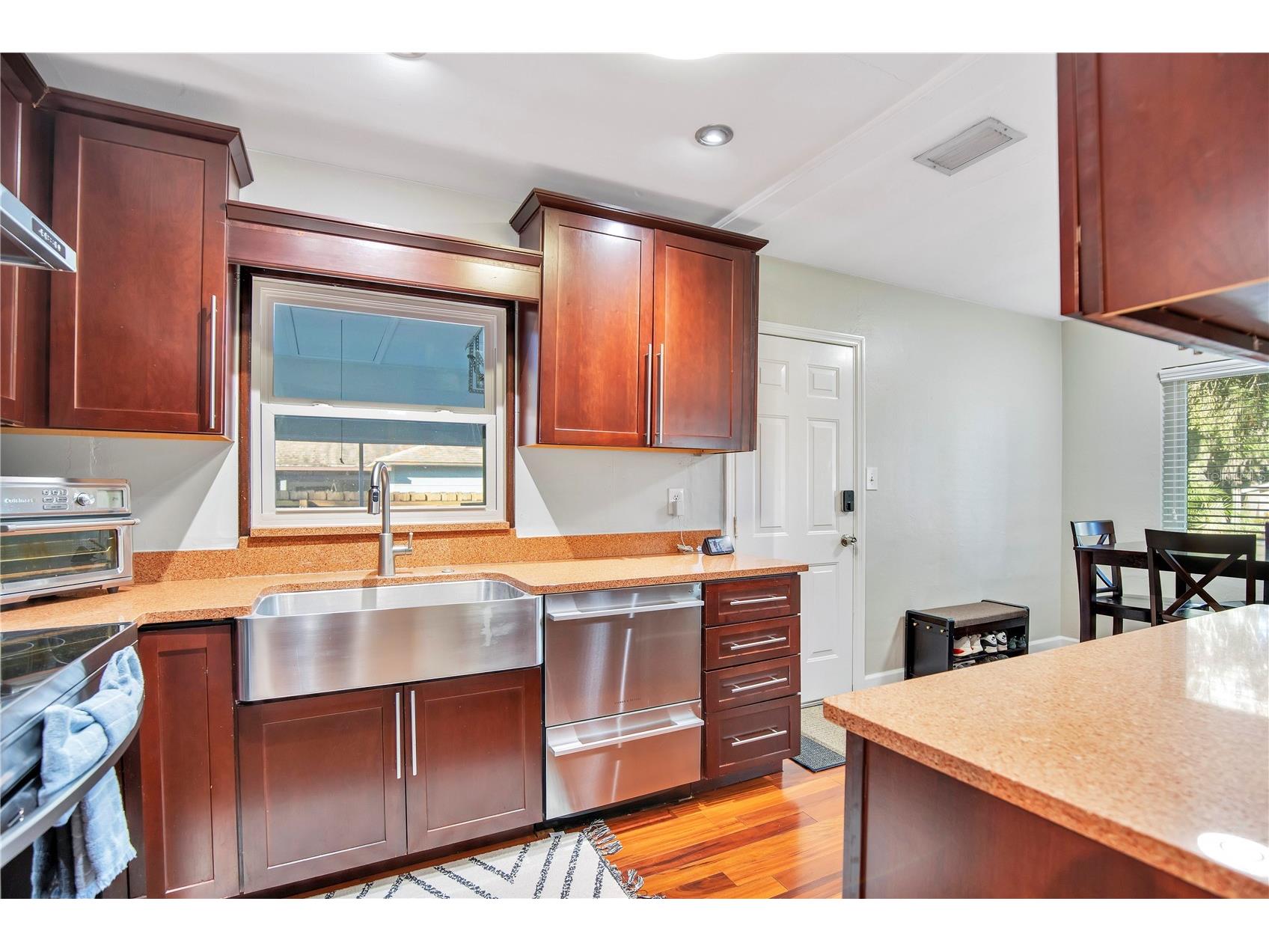 1614 Curry Ford Road Orlando FL 32806 O6375227 image12