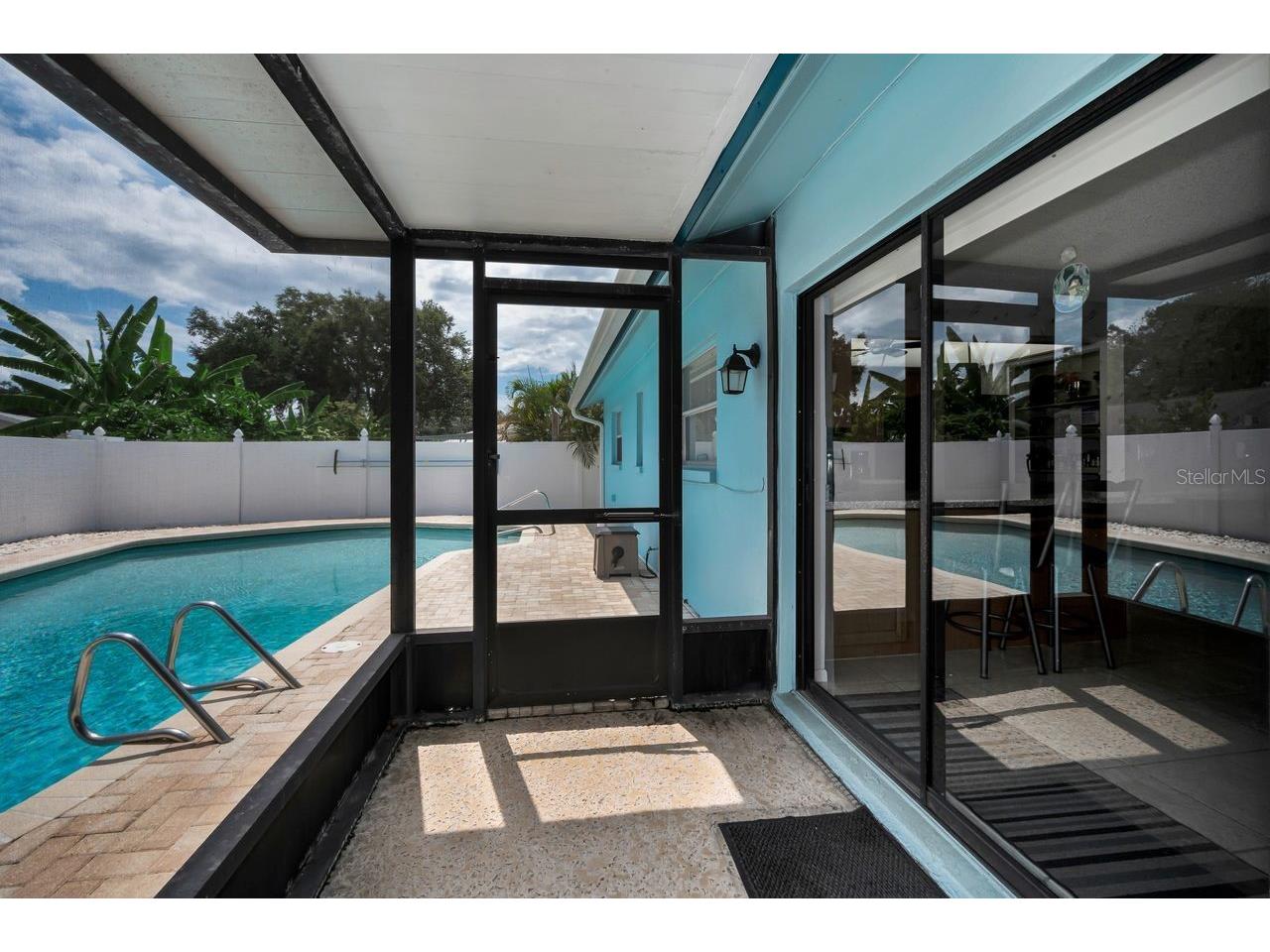 1614 Dale Circle N Dunedin FL 34698 TB8526259 image24