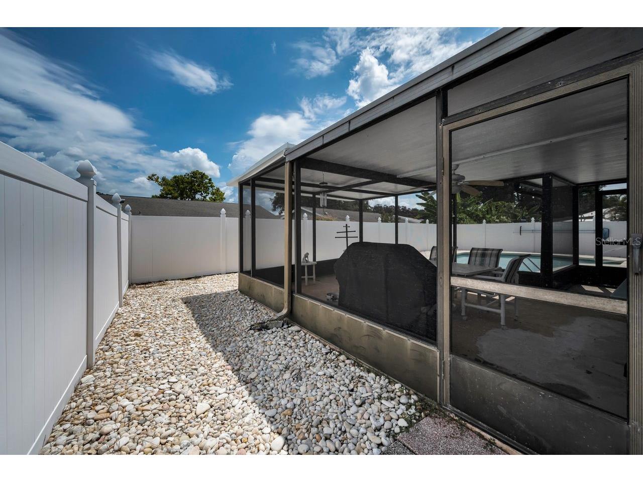 1614 Dale Circle N Dunedin FL 34698 TB8526259 image30