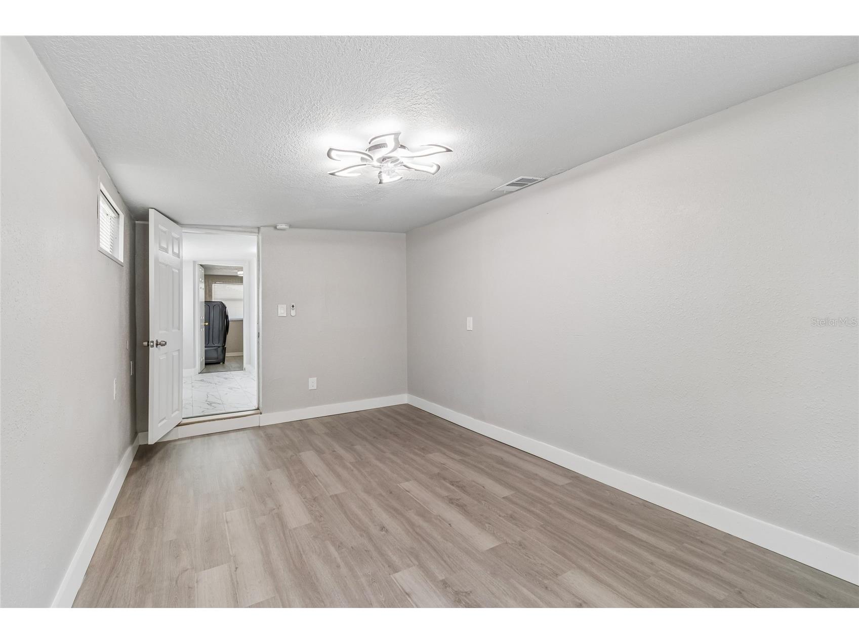 1614 E Maple Avenue Tampa FL 33604 TB8531140 image42