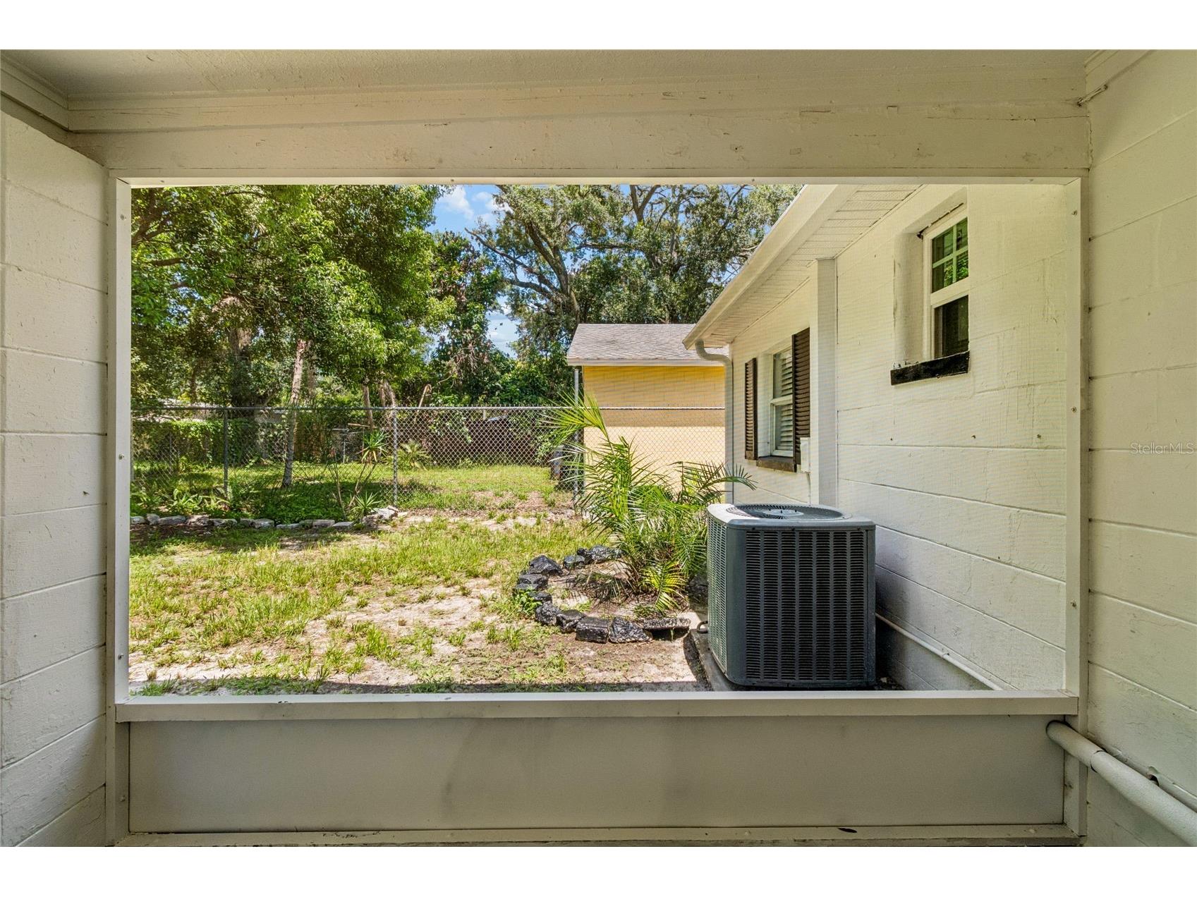 1614 E Maple Avenue Tampa FL 33604 TB8531140 image50