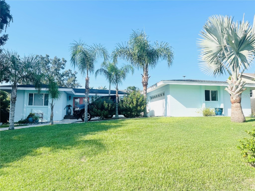 1614 Lakewood Drive N Lakeland FL 33813 P4927469 image1