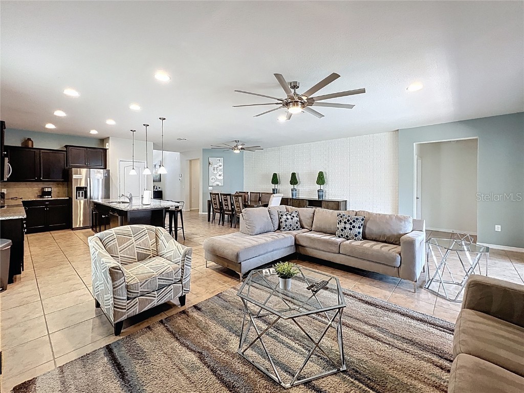 1614 Lima Avenue Kissimmee FL 34747 S5126817 image4