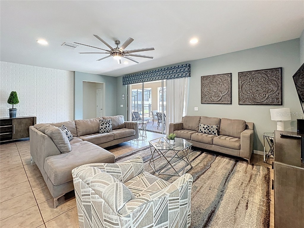 1614 Lima Avenue Kissimmee FL 34747 S5126817 image5