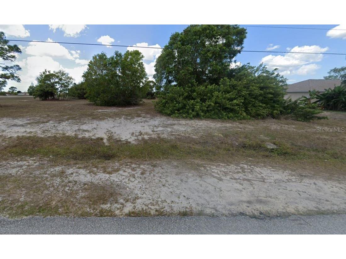 1614 NW 3rd Place Cape Coral FL 33993 T3489138 image1