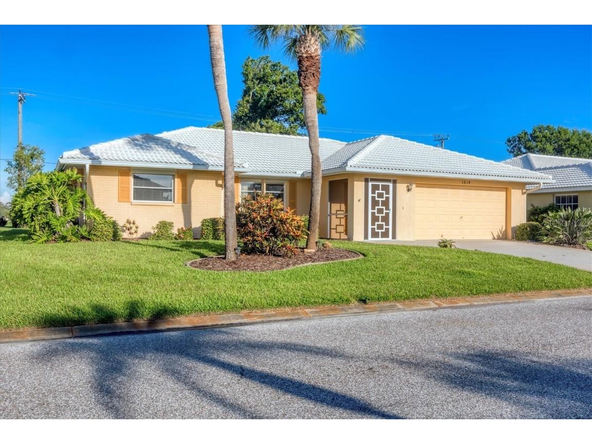 1614 Quail Lake Dr Venice FL 34293 N6139313 image11