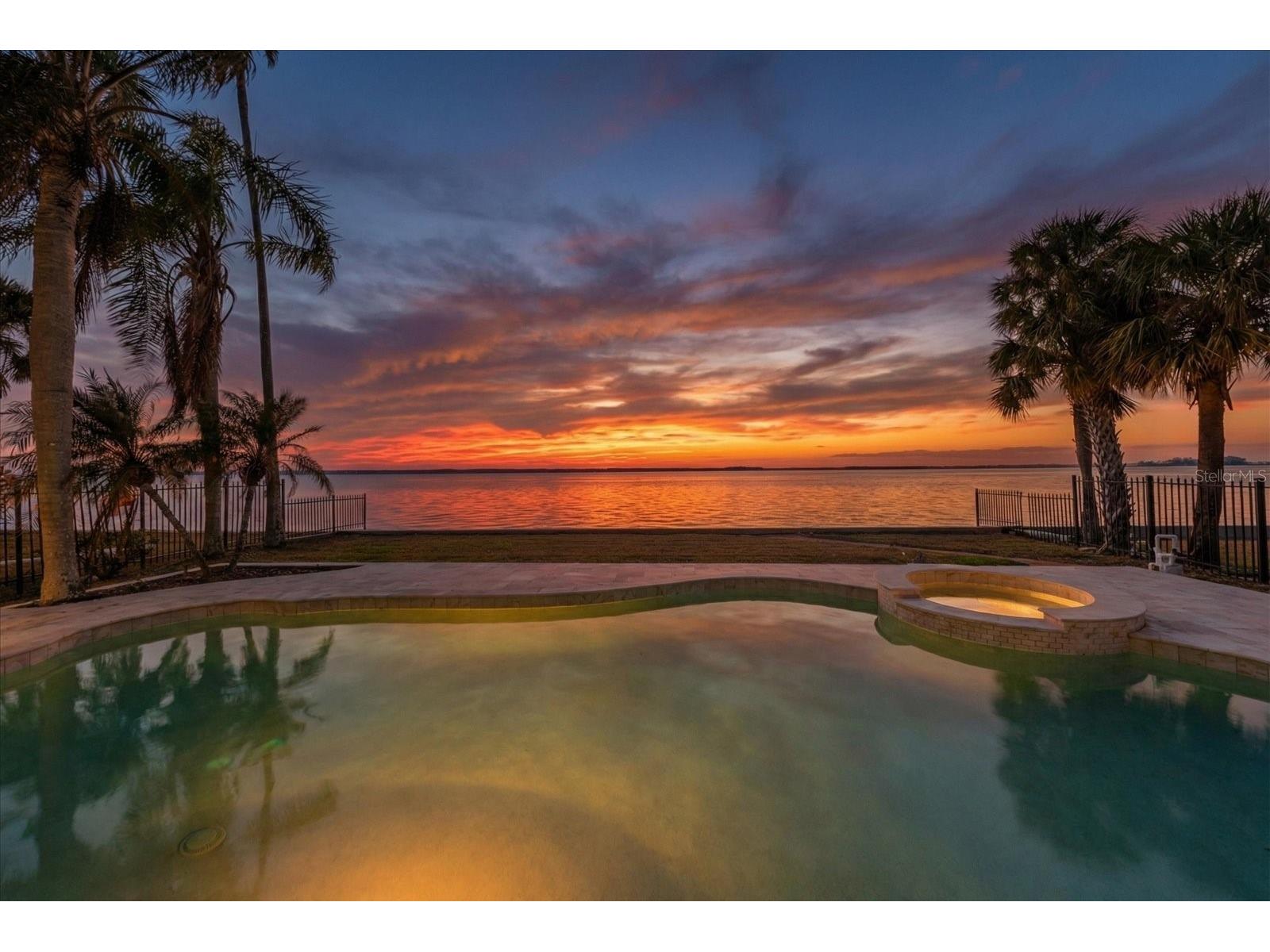 1614 Santa Barbara Drive Dunedin FL 34698 TB8442127 image2