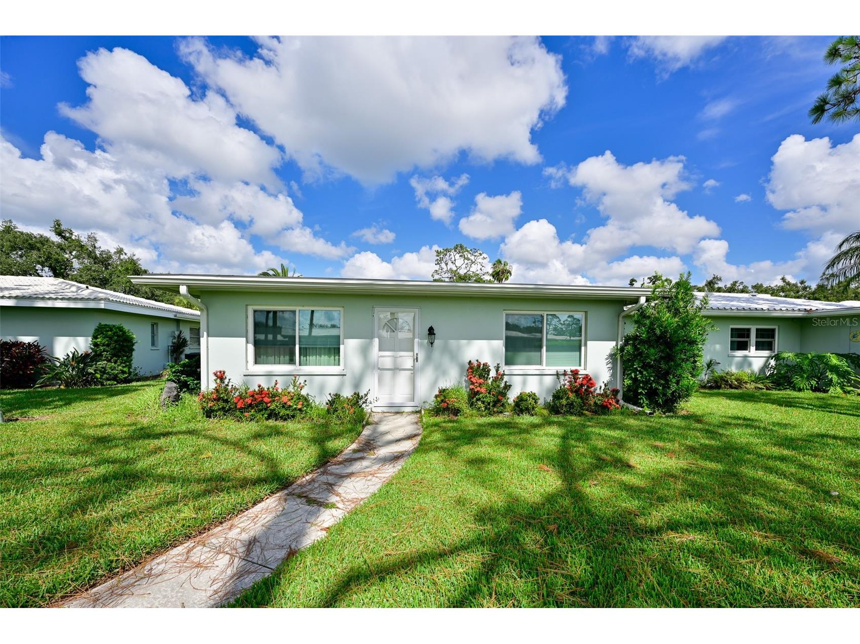 1614 Stafford Lane #1206 Sarasota FL 34232 TB8464986 image1