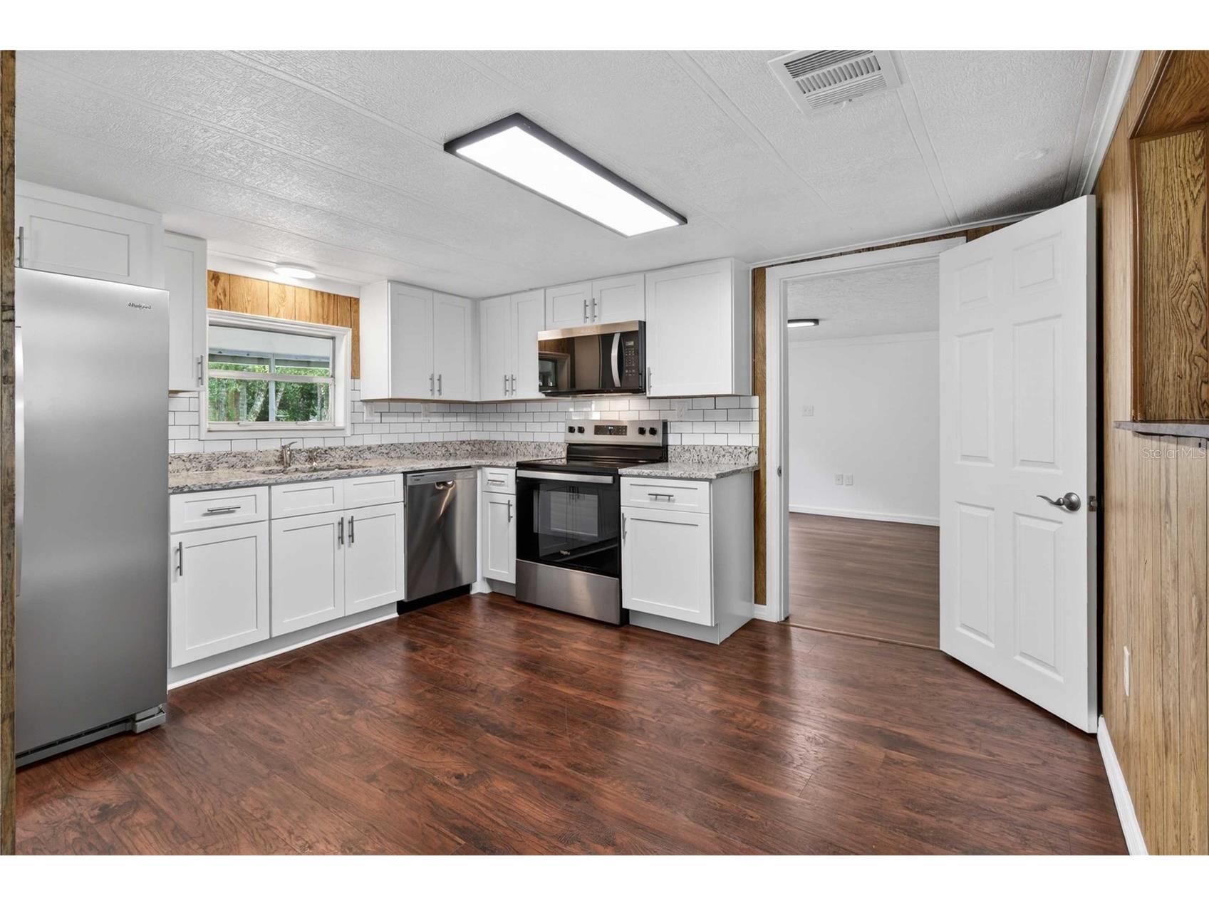 16141 3rd Street Umatilla FL 32784 O6412470 image8