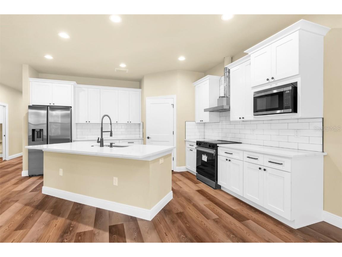 16143 Penn State Road Weeki Wachee FL 34614 W7879230 image12