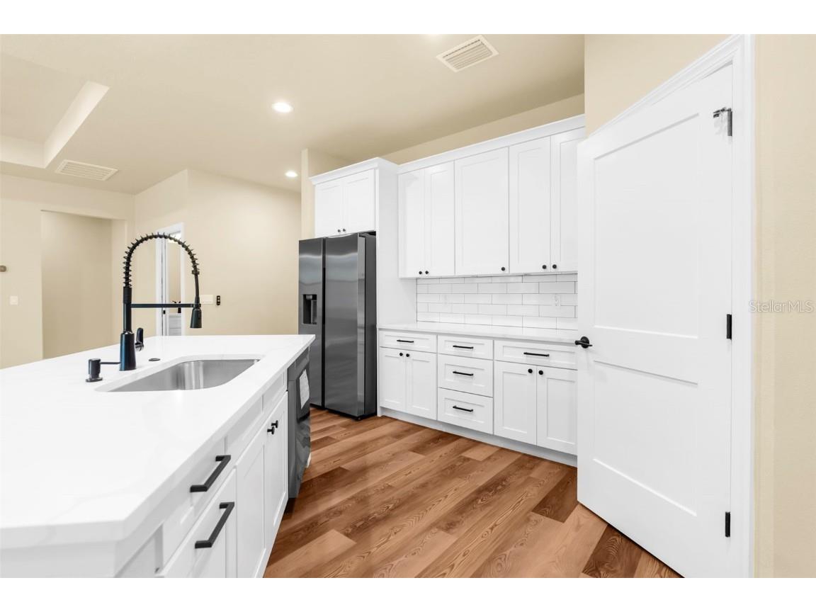 16143 Penn State Road Weeki Wachee FL 34614 W7879230 image30