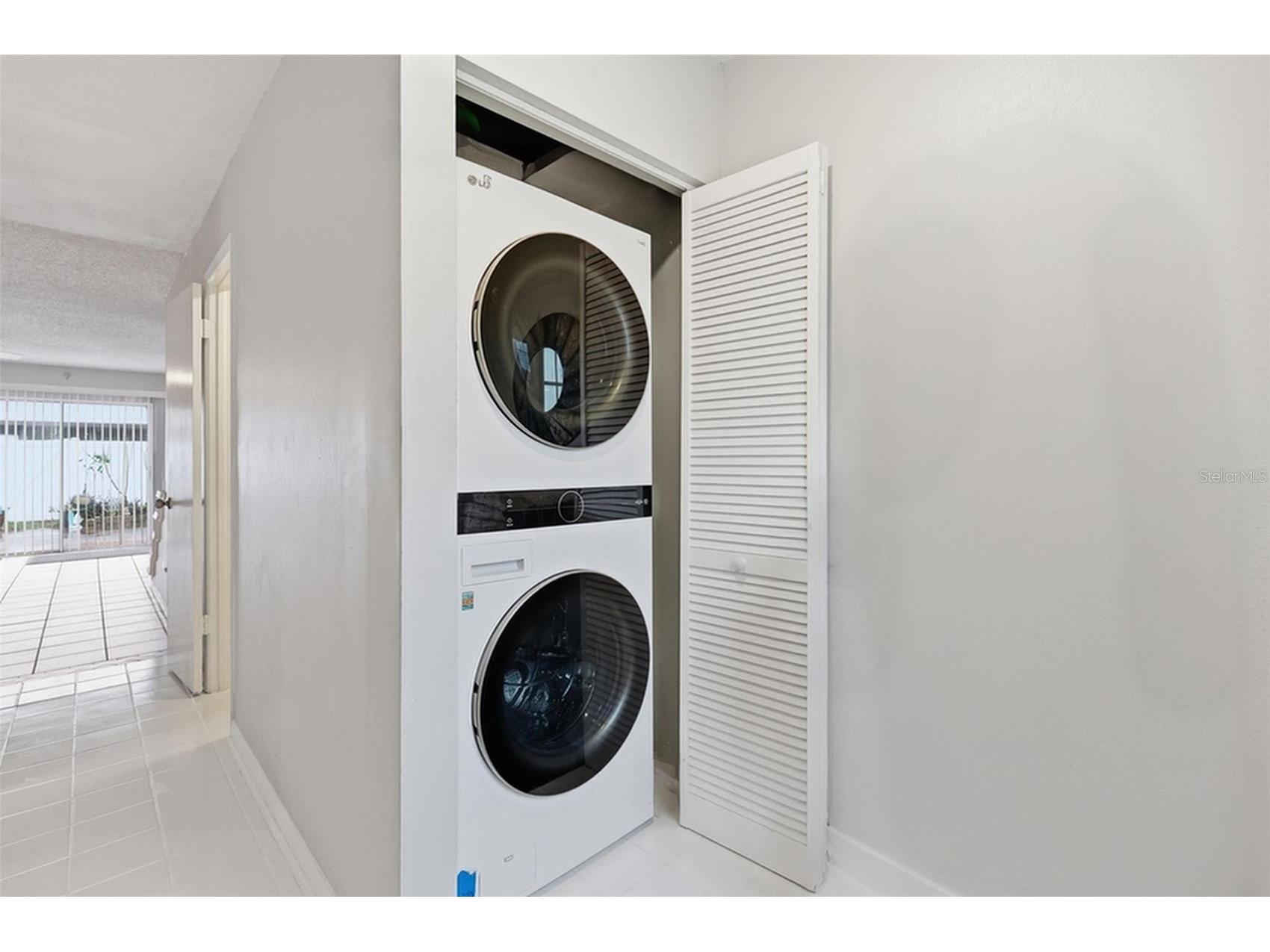 16143 Rambling Vine Drive E Tampa FL 33624 TB8487418 image3