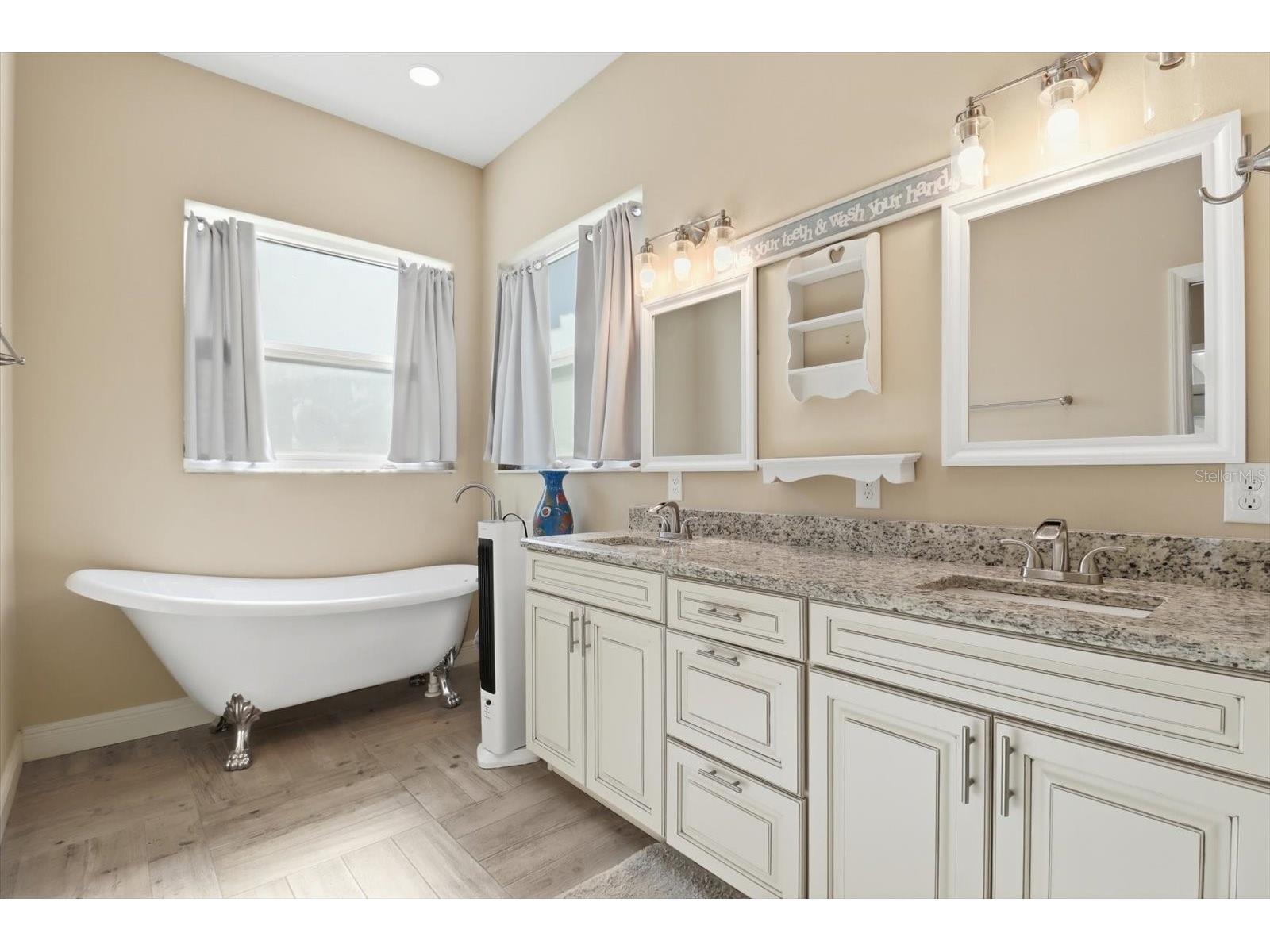 16146 Magnolia Warbler Road Weeki Wachee FL 34614 OM721014 image18