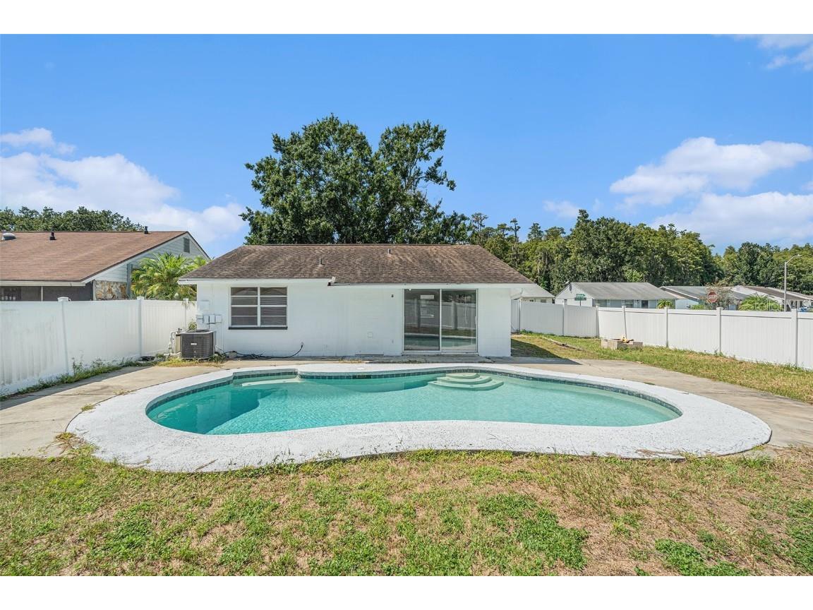 16147 Sagebrush Road Tampa FL 33618 TB8356920 image17