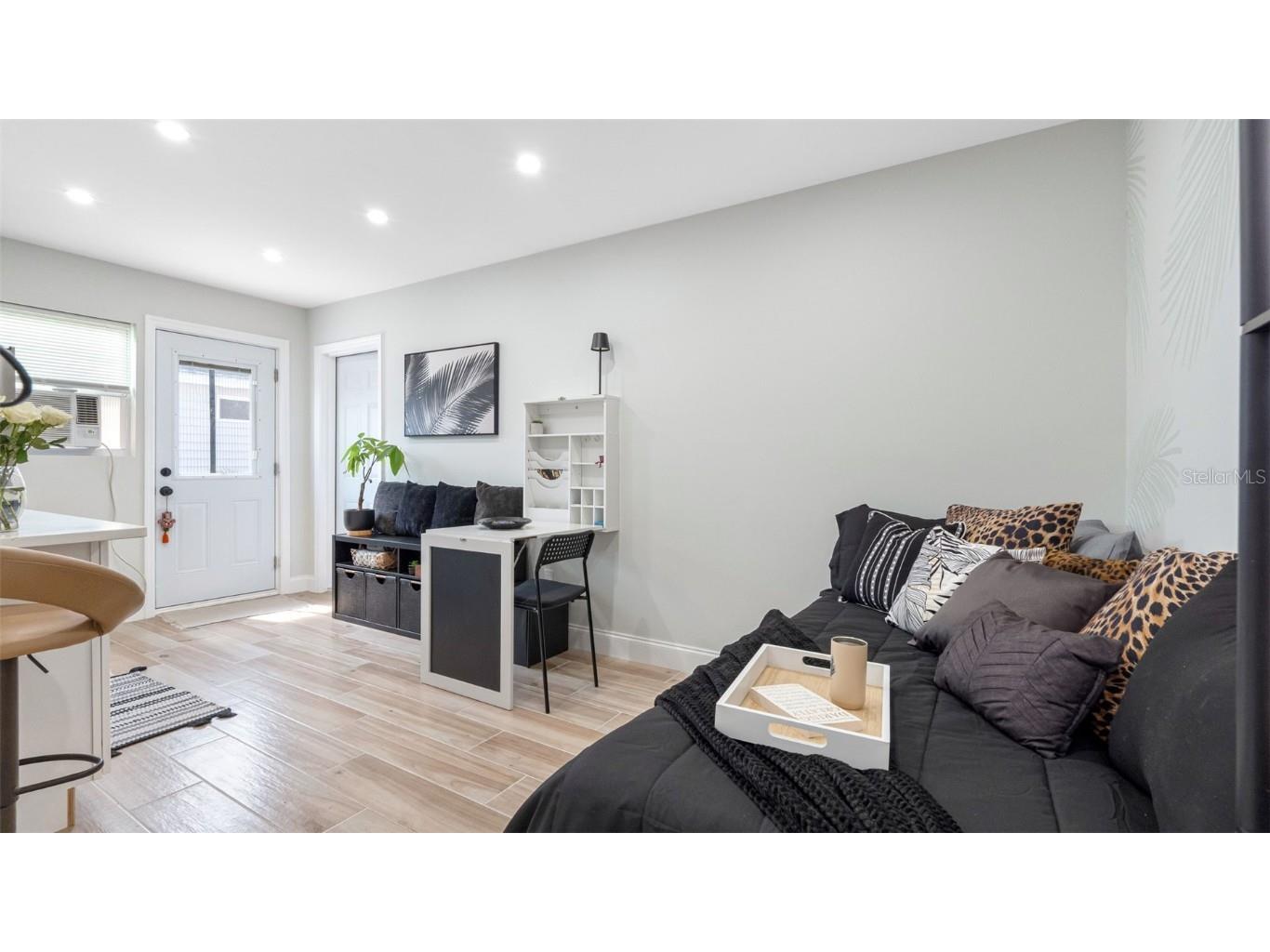 1615 28th Avenue N Saint Petersburg FL 33713 TB8389218 image51