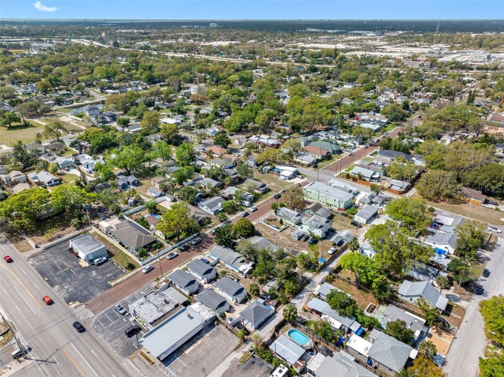 1615 28th Avenue N Saint Petersburg FL 33713 TB8389218 image86