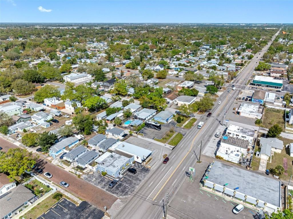 1615 28th Avenue N Saint Petersburg FL 33713 TB8389218 image87