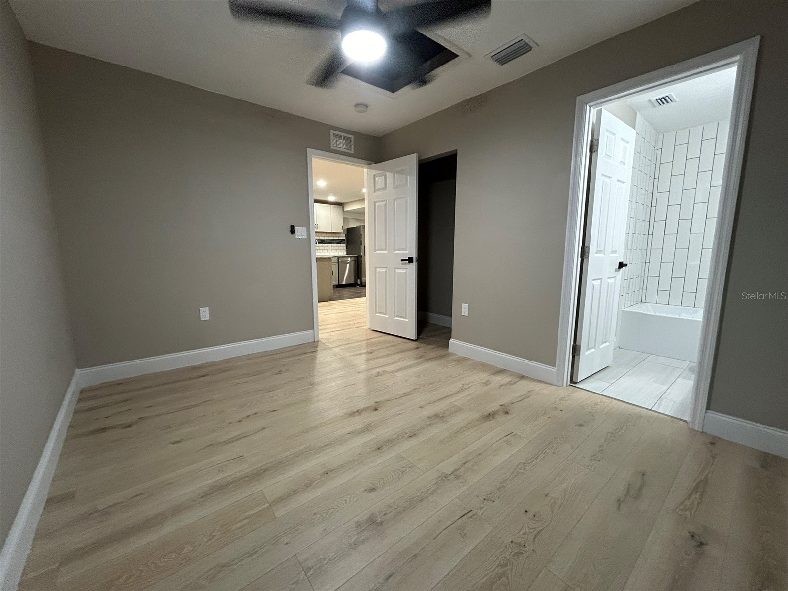 1615 39th Street S Saint Petersburg FL 33711 TB8510274 image17