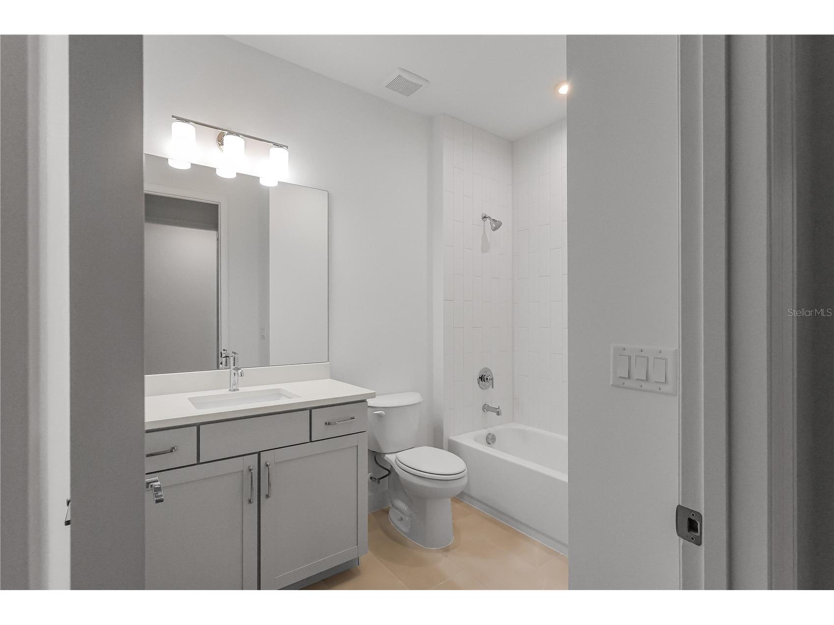 1615 Bellagio Loop Tavares FL 32778 - LAKE HARRIS W7887481 image21
