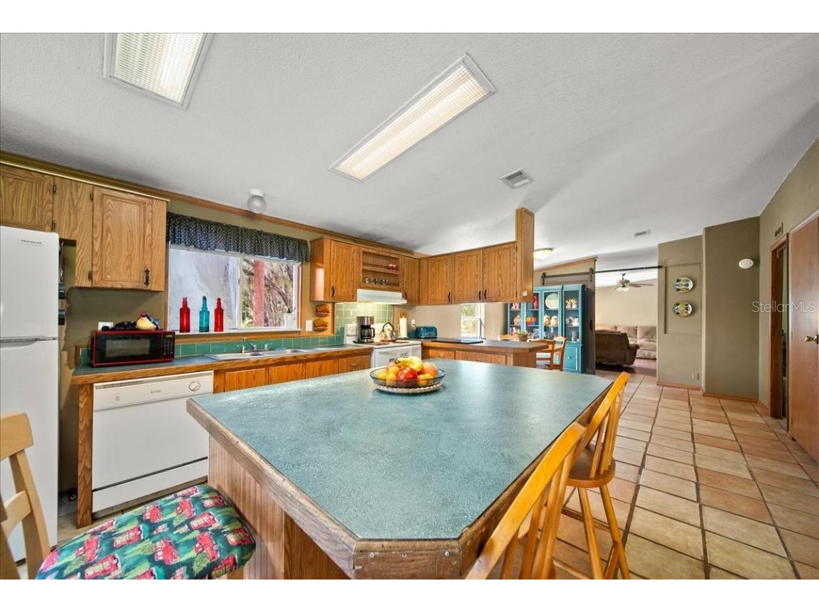 1615 Darby Road Sarasota FL 34240 A4661995 image20