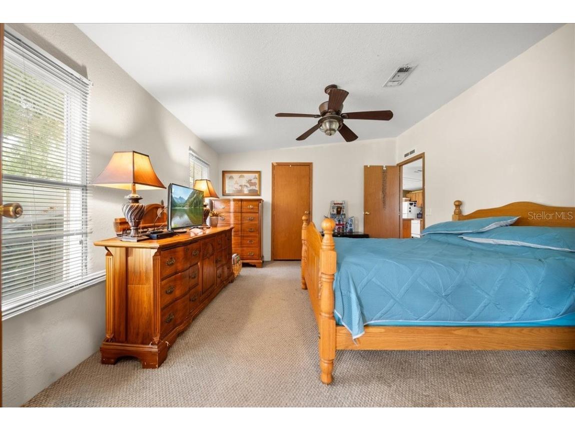 1615 Darby Road Sarasota FL 34240 A4661995 image42