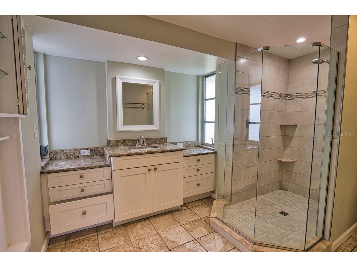 1615 Del Monte Court Venice FL 34293 V4945675 image28