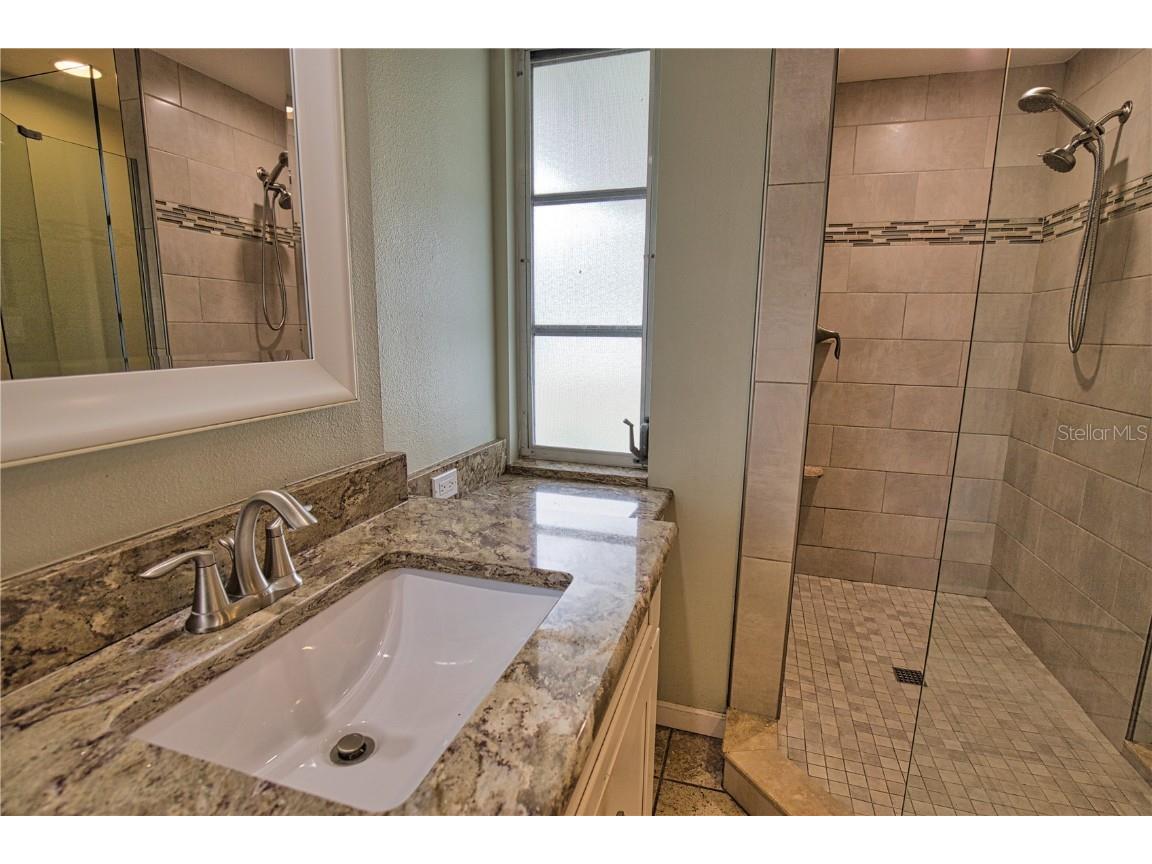 1615 Del Monte Court Venice FL 34293 V4945675 image29