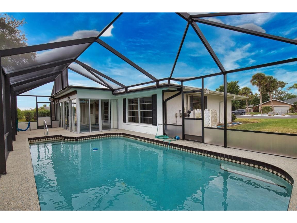 1615 Del Monte Court Venice FL 34293 V4945675 image37