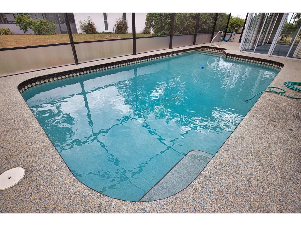 1615 Del Monte Court Venice FL 34293 V4945675 image40