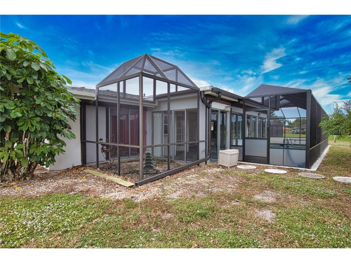 1615 Del Monte Court Venice FL 34293 V4945675 image44