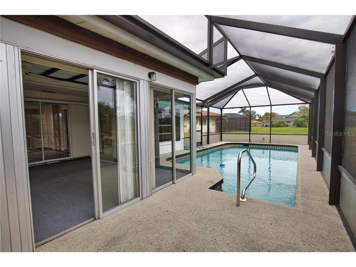 1615 Del Monte Court Venice FL 34293 V4945675 image46