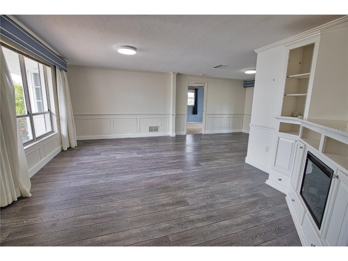 1615 Del Monte Court Venice FL 34293 V4945675 image9